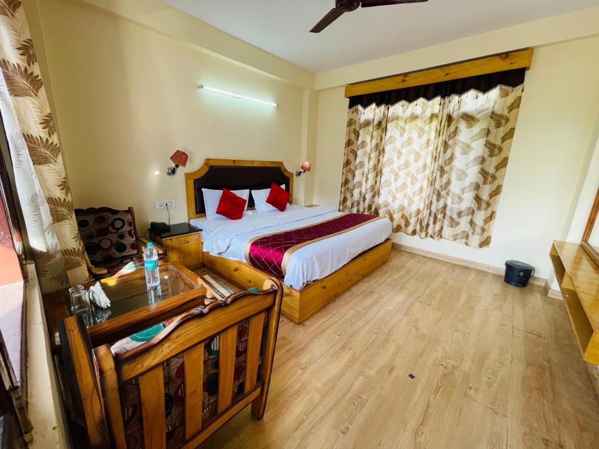 The Radhika - A Luxury Resort In Mountains Manāli Eksteriør bilde